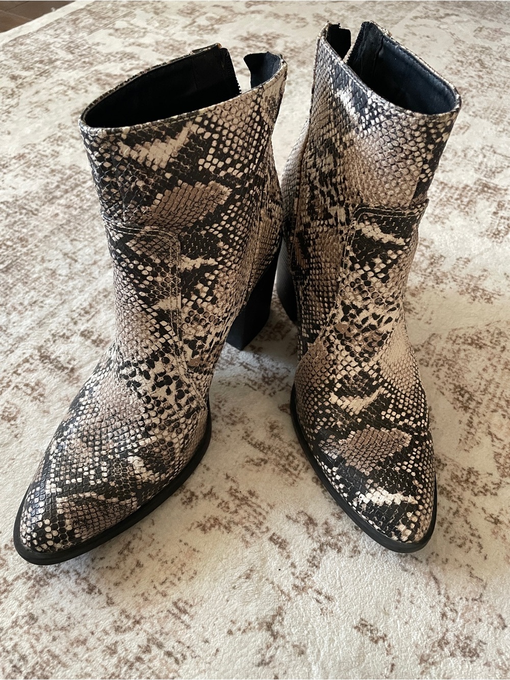 Women's Qupid Snake-Print Ankle Boots | size 8.5